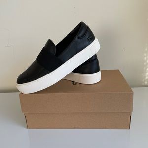 UGG Women’s Chayze Sneaker